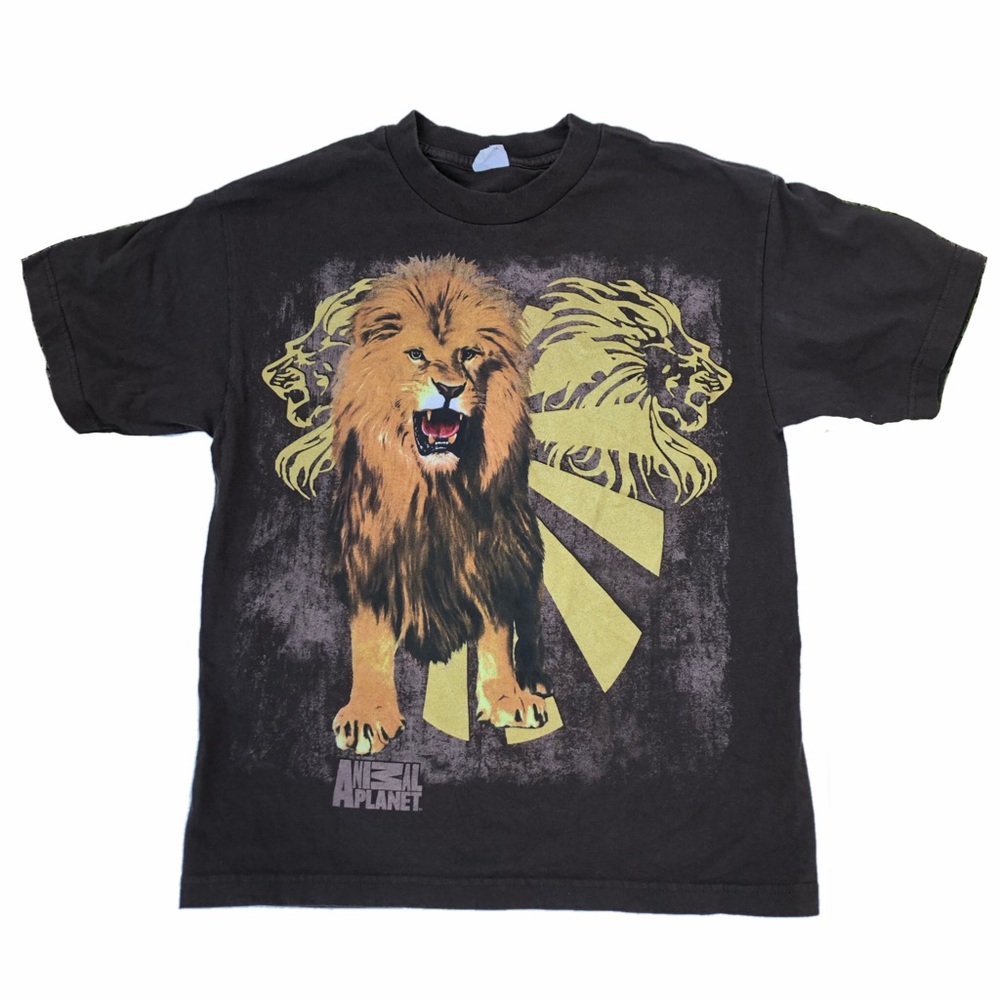 animal planet lion tee